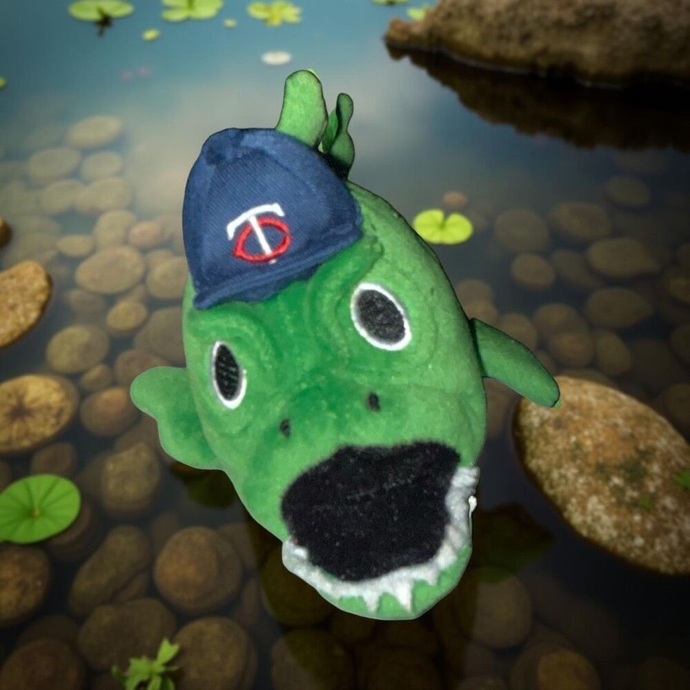 MLB Genuine Merchandise Forever Ollectanle MNTwins Baseball Fish Plush P19